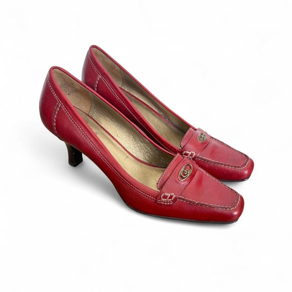 Joan & David Red leather vintage kitten heels